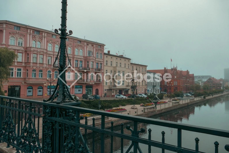 Scenic Riverside Architecture
