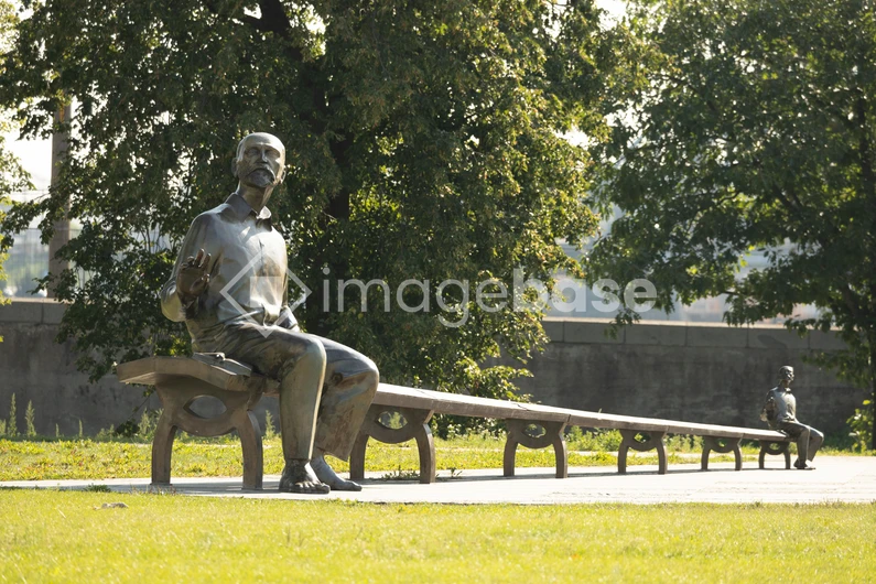 Statue on a Bench