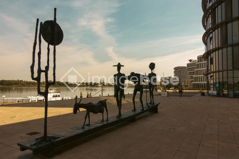 Riverside Sculpture