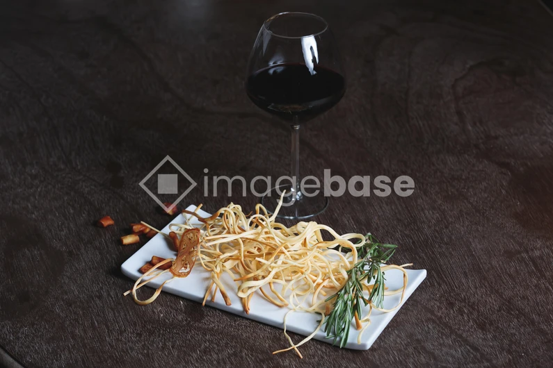 Elegant Wine and Pasta