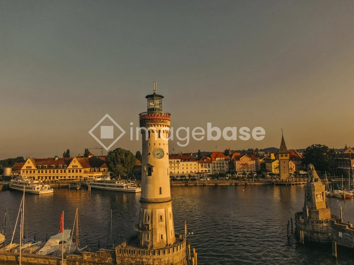 Sunset over Lakeside Lighthouse