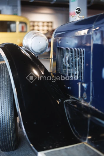 Vintage Car Showcase