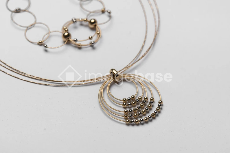 Elegant Jewelry Display
