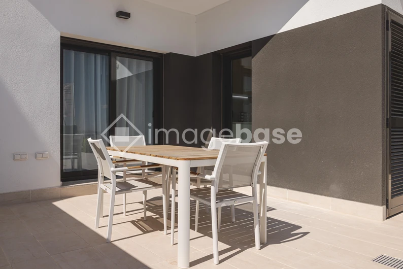 Modern Patio Setting