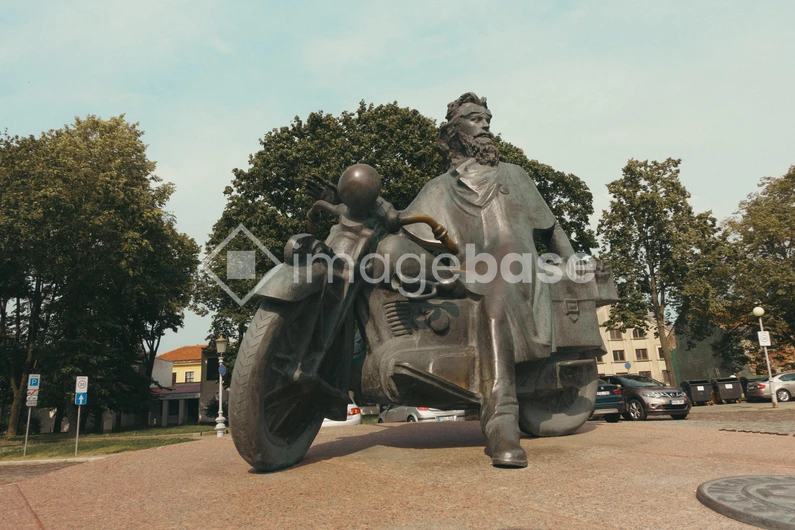 Statue of Rider