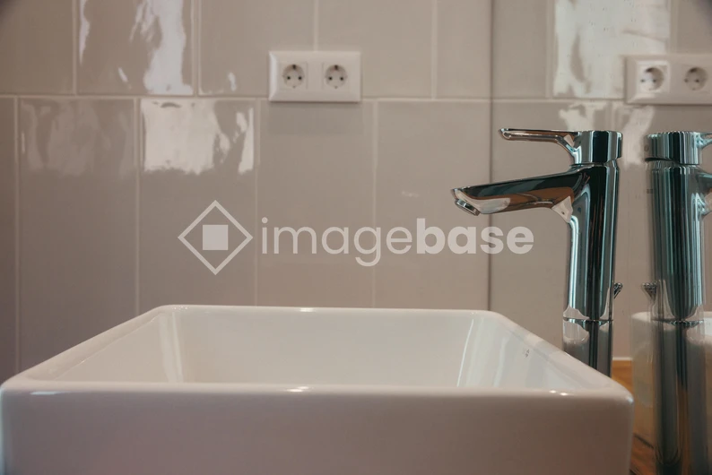 Minimalist Bathroom Sink