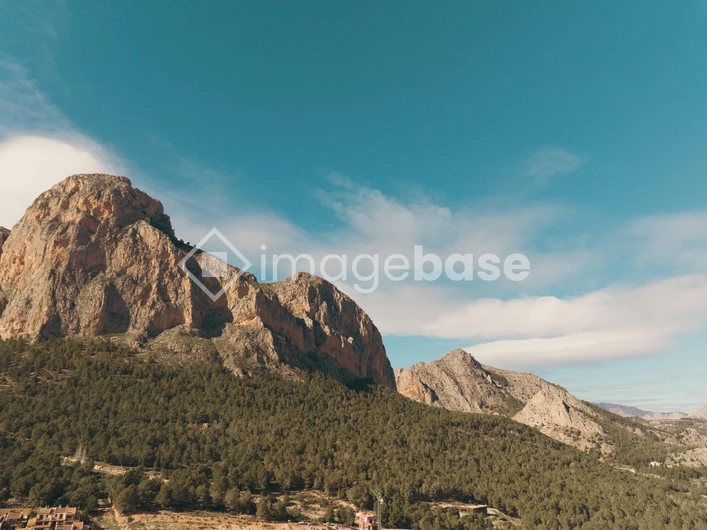 Majestic Mountainscape