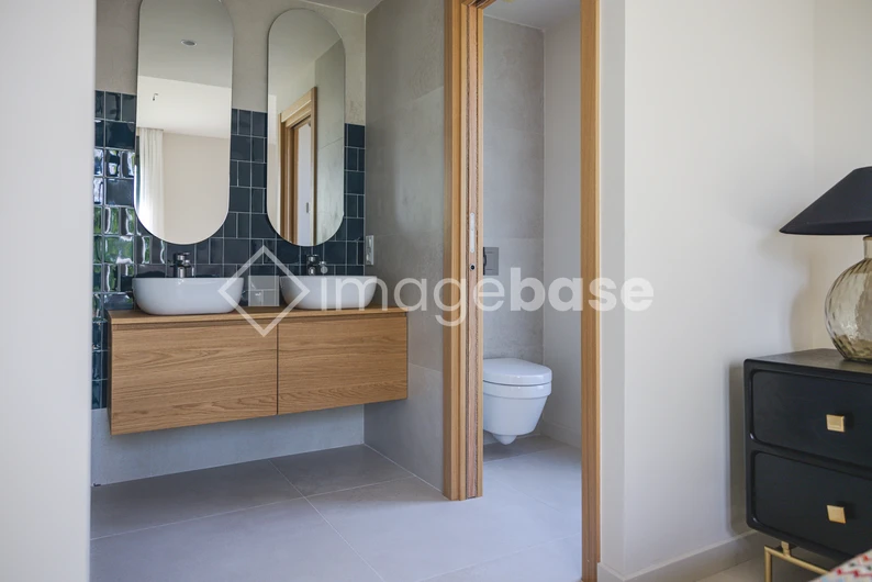 Modern Bathroom Interior