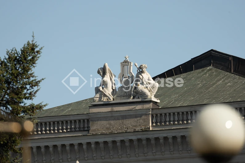 Historic Building Sculpture