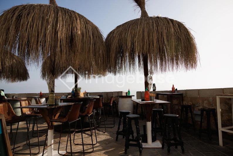Beachside Café Ambience