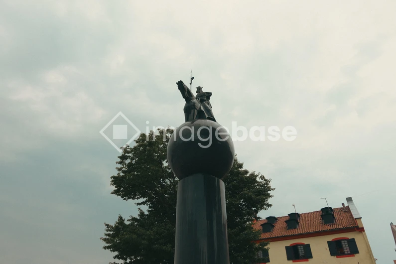 Artistic Urban Landmark