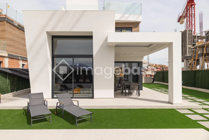 Modern Villa Exterior