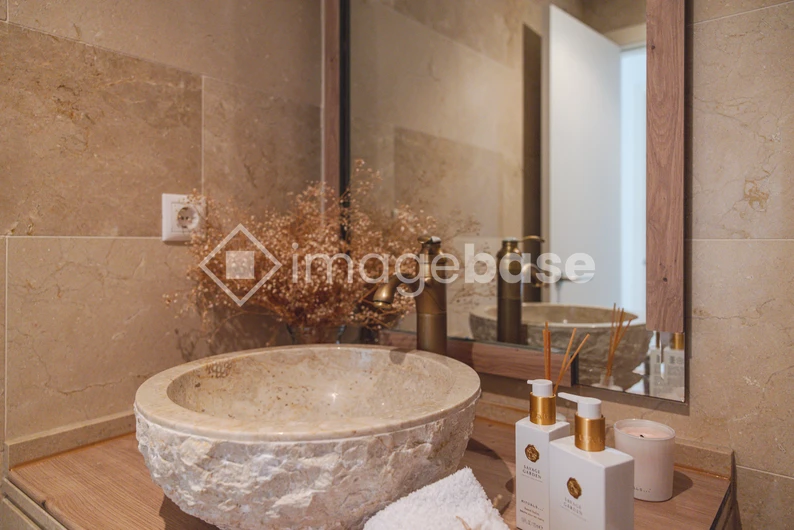 Stylish Bathroom Sink Area