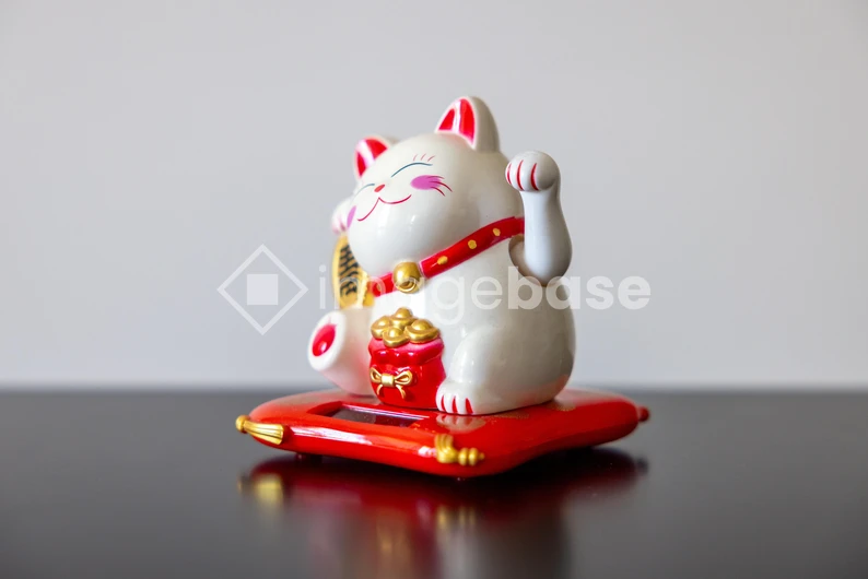 Lucky Cat Figurine