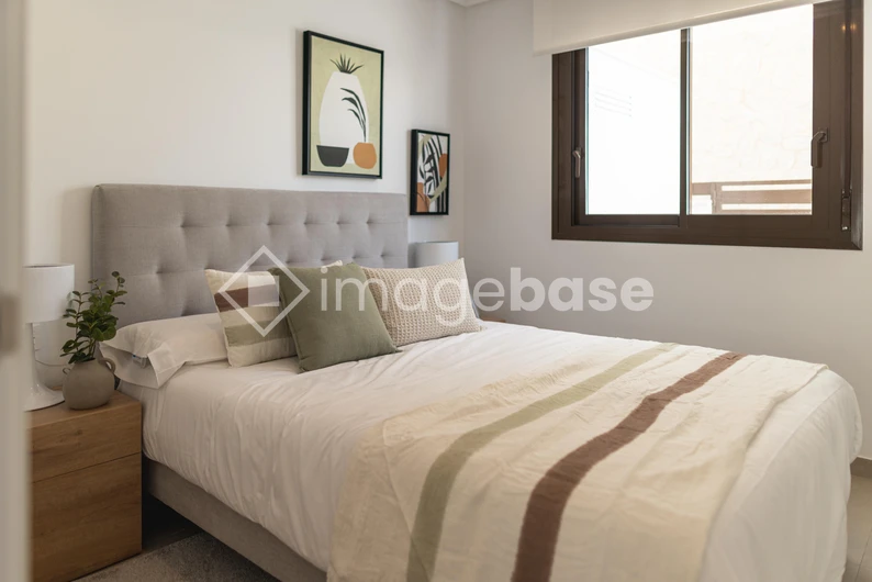 Cozy Modern Bedroom