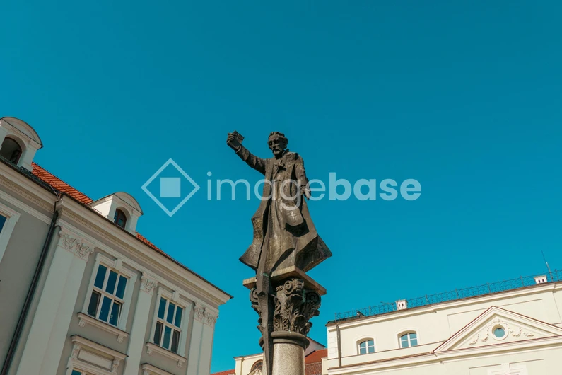 Historical Statue in Cityscape