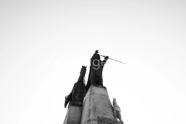 Monumental Silhouette