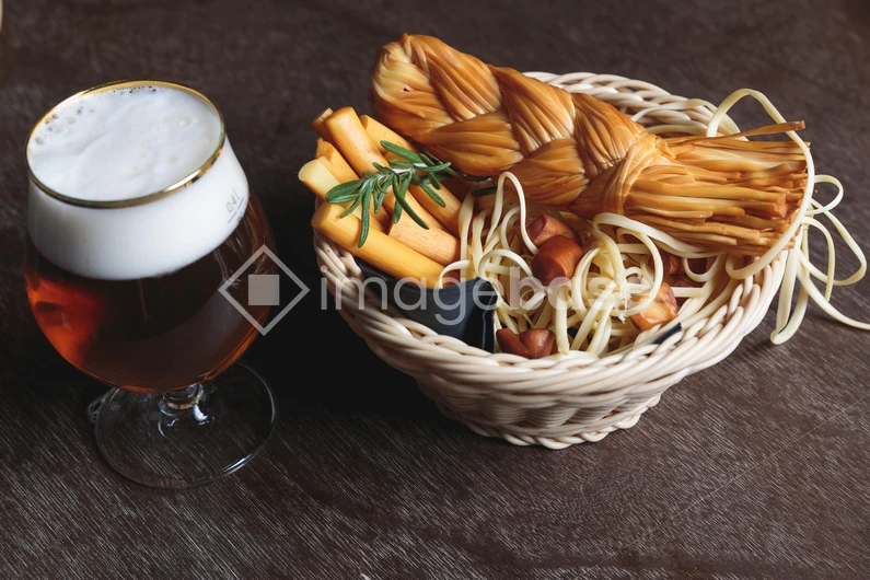 Cheese and Beer Delight