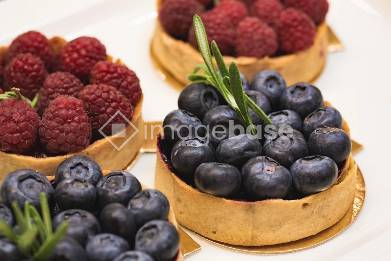 Berry Tarts