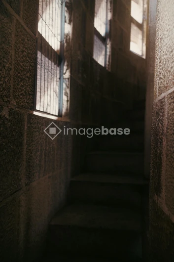 Stone Stairwell Light