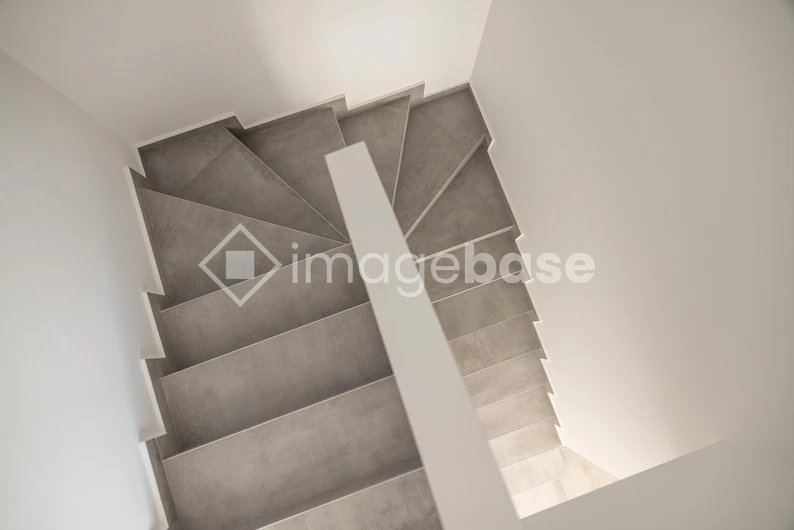 Contemporary Staircase Design
