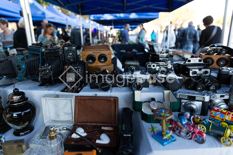 Vintage Camera Market