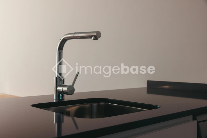 Modern Kitchen Faucet