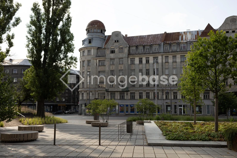 Historic Building and Urban Park