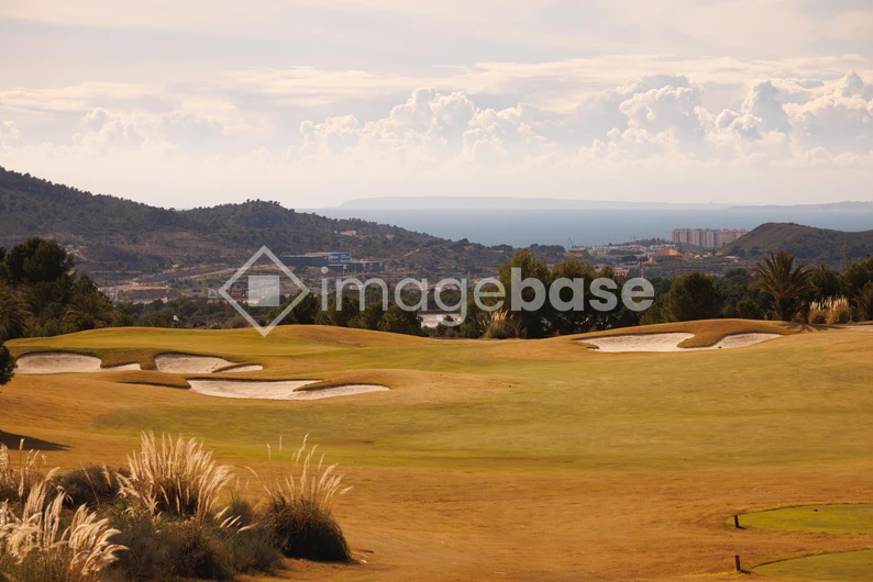 Scenic Golf Course Landscape