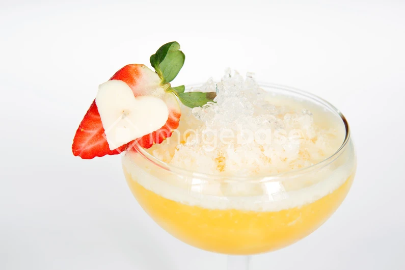 Refreshing Citrus Cocktail
