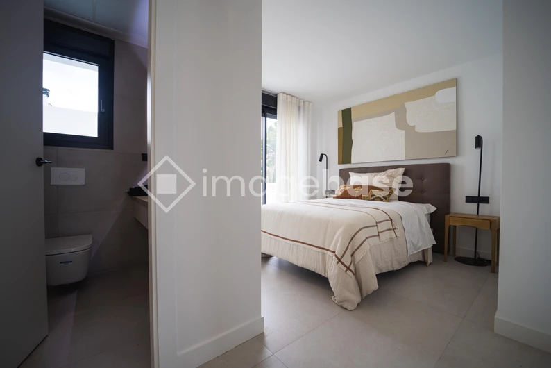 Modern Bedroom Interior