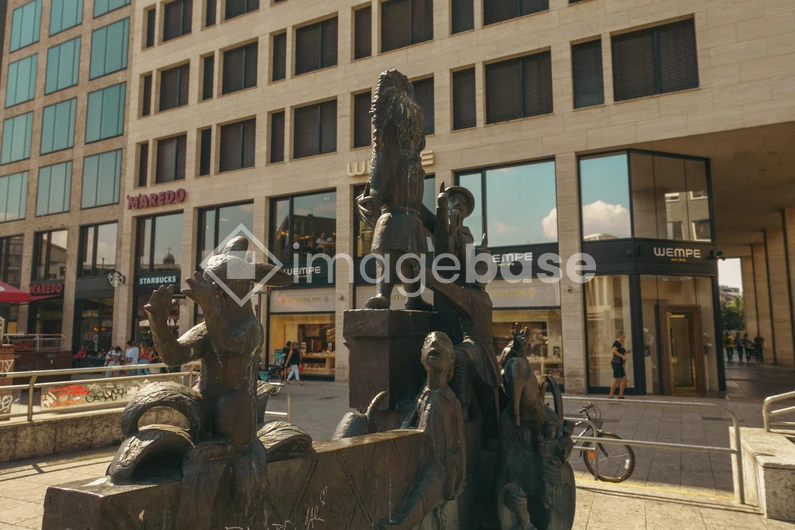 City Sculpture in Urban Square