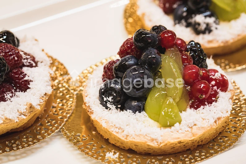 Fruit Tart Delights