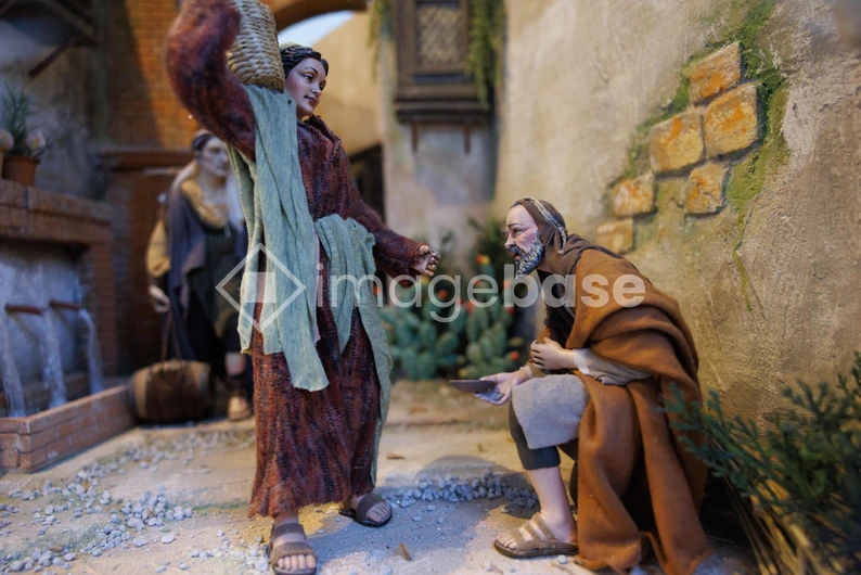Rustic Courtyard Diorama