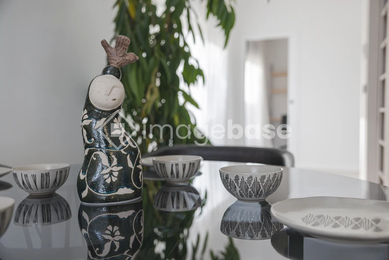 Elegant Ceramic Tableware Setup