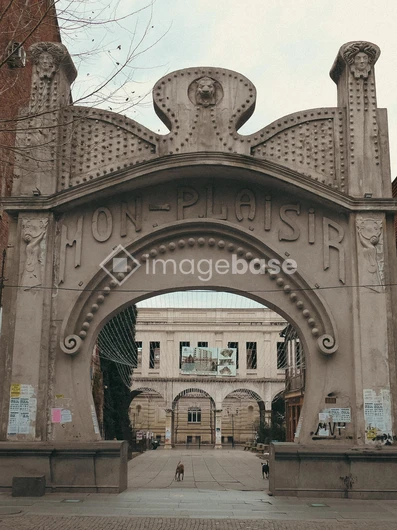 Historic Archway