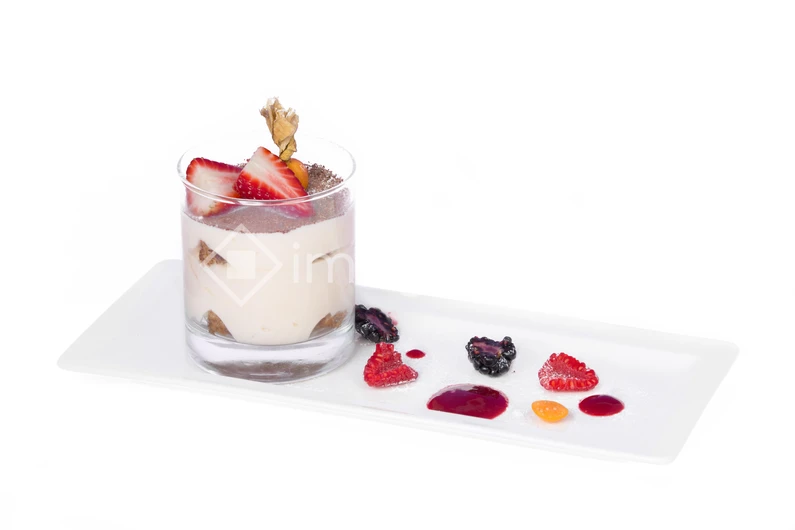 Elegant Dessert Presentation