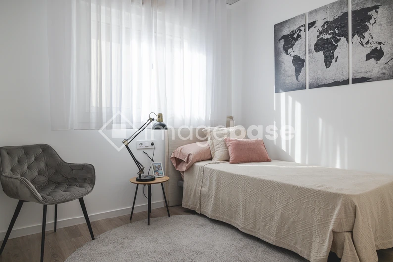 Cozy Minimalist Bedroom
