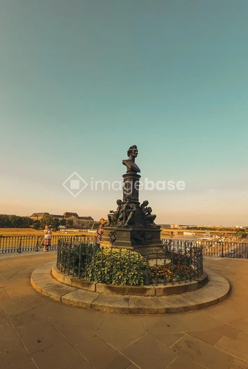 Historic Riverside Statue